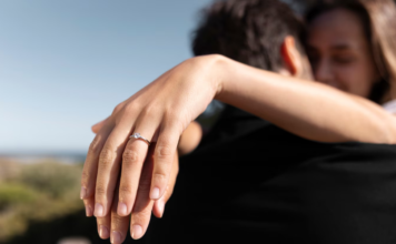 Glowing Hearts: A Radiance to Remember